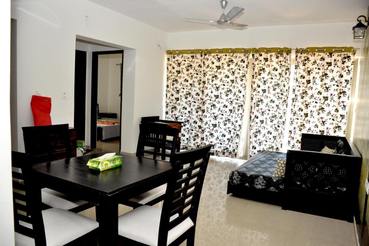 2Bhk Lake View Apartment 拉瓦萨市 外观 照片